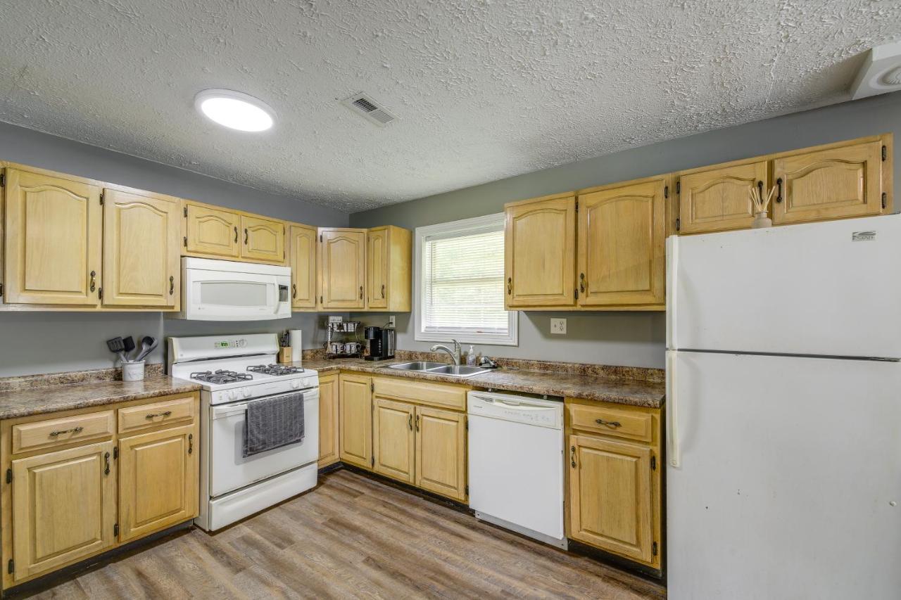Huntsville Vacation Rental With Fire Pit Εξωτερικό φωτογραφία
