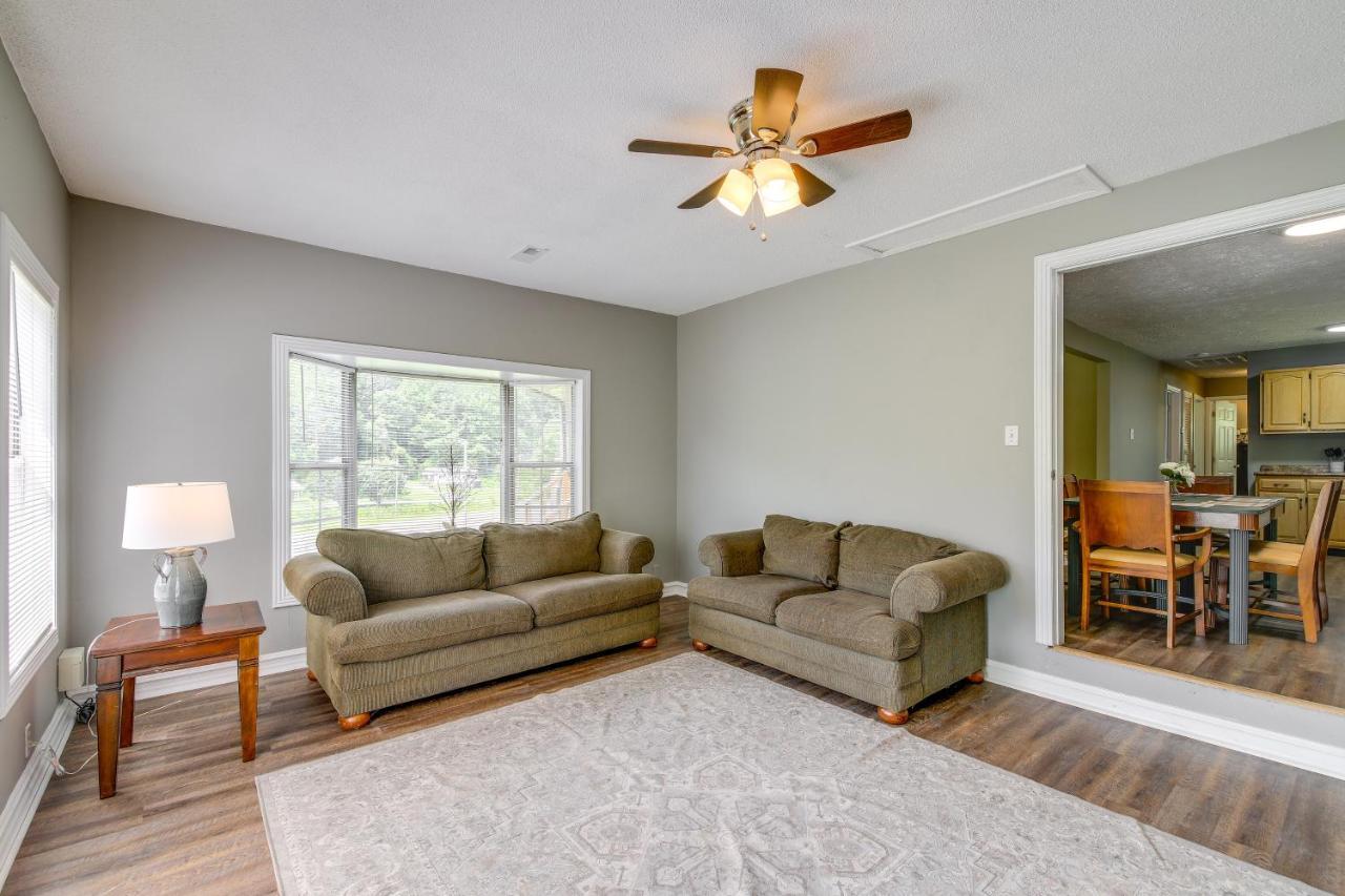 Huntsville Vacation Rental With Fire Pit Εξωτερικό φωτογραφία