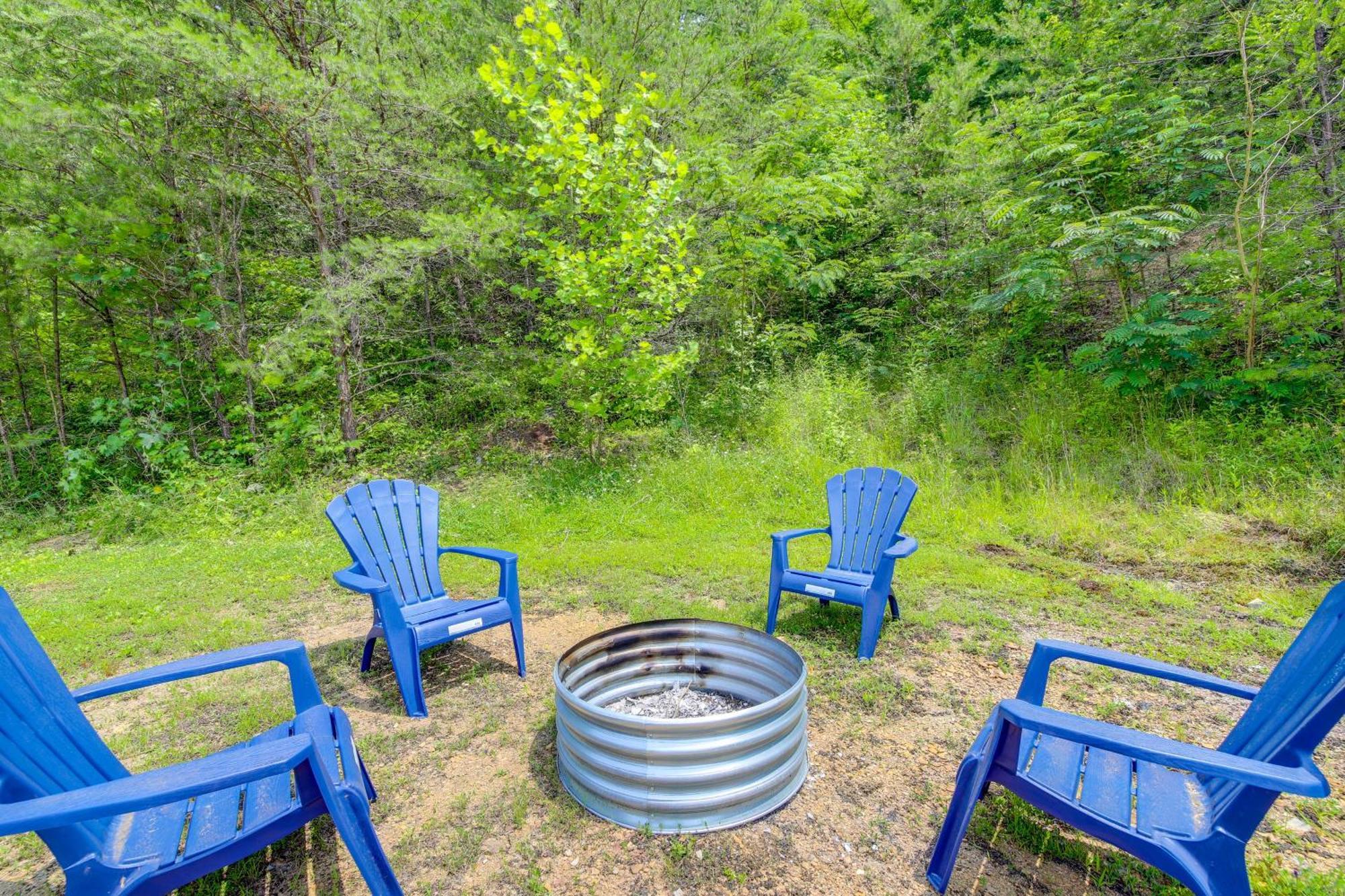 Huntsville Vacation Rental With Fire Pit Εξωτερικό φωτογραφία
